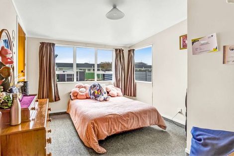 Photo of property in 219 South Road, Hawera, 4610