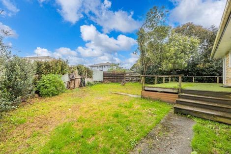 Photo of property in 22 Solo Place, Manurewa, Auckland, 2102