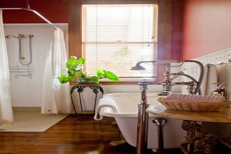 Photo of property in Mchardy Homestead, 11 Bracken Street, Hospital Hill, Napier, 4110