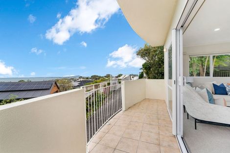 Photo of property in 3/433a East Coast Road, Mairangi Bay, Auckland, 0630