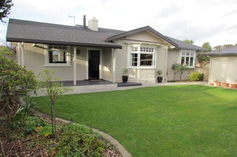 Photo of property in 23 Palm Avenue, Hokowhitu, Palmerston North, 4410