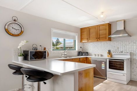 Photo of property in 15 School Road, Ngongotaha, Rotorua, 3010