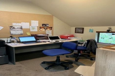 Photo of property in 74 Bills Way, Wanaka, 9305