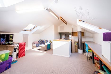 Photo of property in 33 Norwood Street, Beckenham, Christchurch, 8023