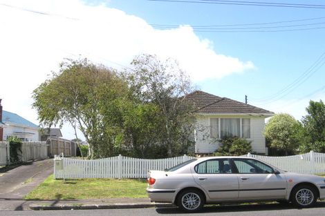 Photo of property in 98 Oakdale Road, Mount Roskill, Auckland, 1041