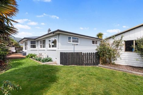 Photo of property in 22 Reeves Street, Stoke, Nelson, 7011