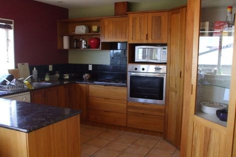 Photo of property in 2/221 Papamoa Beach Road, Papamoa Beach, Papamoa, 3118