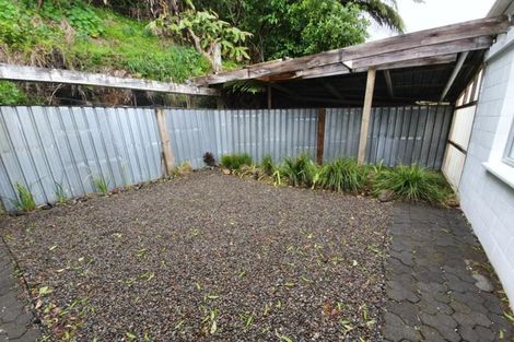 Photo of property in 13 Ambury Place, Merrilands, New Plymouth, 4312