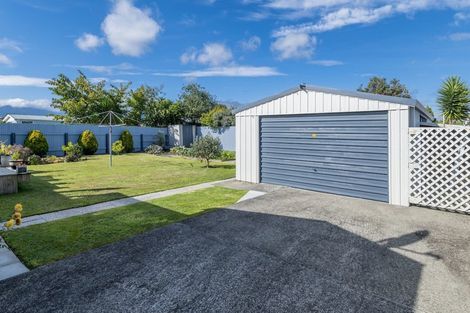 Photo of property in 14 Beatty Street, Levin, 5510