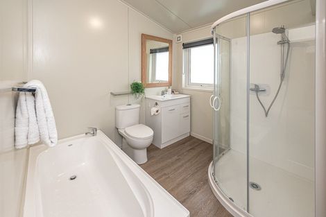 Photo of property in 10 Karaka Street, Castlecliff, Whanganui, 4501