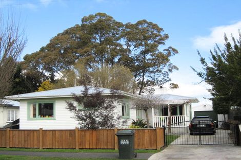 Photo of property in 24 Upham Street, Havelock North, 4130