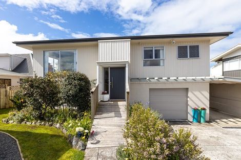 Photo of property in 18 Rawhiti Place, Snells Beach, 0920