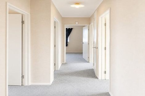 Photo of property in 40 Mack Place, Red Hill, Papakura, 2110