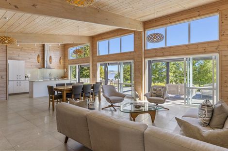 Photo of property in 2 Paulines Way, Wharewaka, Taupo, 3330