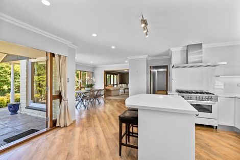 Photo of property in 586 Yaldhurst Road, Yaldhurst, Christchurch, 7676