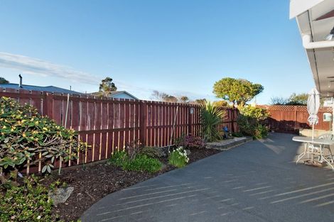 Photo of property in 1/5 Pegasus Avenue, North New Brighton, Christchurch, 8083
