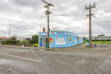 Photo of property in 490 Heads Road, Castlecliff, Whanganui, 4501