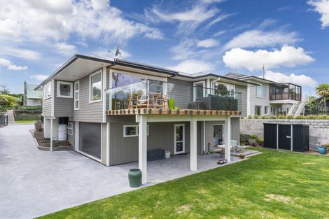 Photo of property in 39 Chesham Avenue, Waipahihi, Taupo, 3330