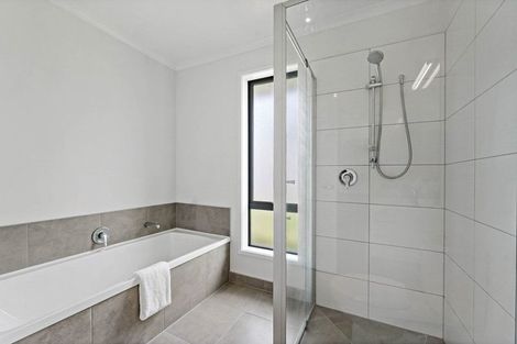 Photo of property in 17 Olivia Road, Pukekohe, 2120