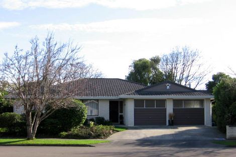 Photo of property in 27 Akaroa Avenue, Awapuni, Palmerston North, 4412
