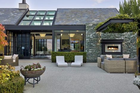 Photo of property in Millbrook Resort, 2 Millvista Lane, Arrowtown, Queenstown, 9371