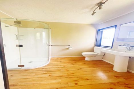 Photo of property in 34 Charles Dickens Drive, Mellons Bay, Auckland, 2014