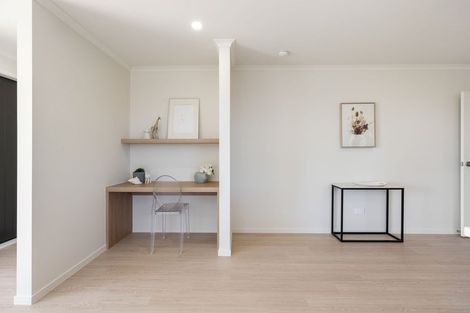 Photo of property in 10 Oralee Terrace, Peacocke, Hamilton, 3206