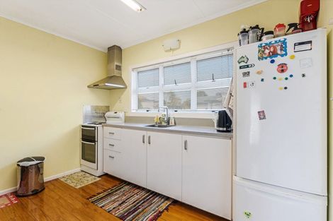 Photo of property in 27 Shortt Avenue, Mangere Bridge, Auckland, 2022