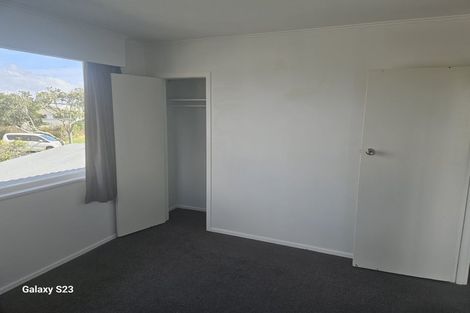 Photo of property in 119 Edgewater Drive, Pakuranga, Auckland, 2010