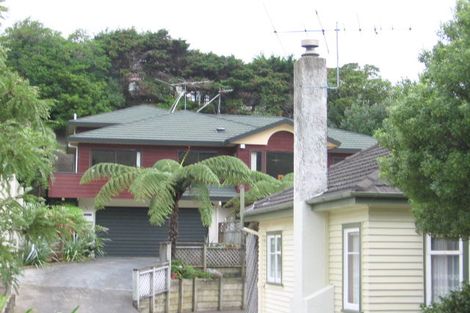 Photo of property in 5a Roy Street, Tawa, Wellington, 5028