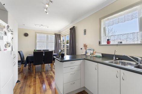 Photo of property in 37 Green Avenue, Levin, 5510