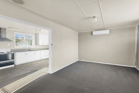 Photo of property in 16 Girvan Place, Tokoroa, 3420