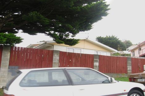 Photo of property in 3 Sombrero View, Ascot Park, Porirua, 5024