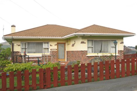 Photo of property in 12 Kowhai Street, Ravensbourne, Dunedin, 9022