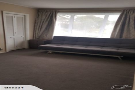 Photo of property in 2/47 Greenslade Crescent, Northcote, Auckland, 0627