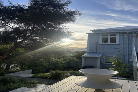 Photo of property in 3/27 Grass Street, Roseneath, Wellington, 6011