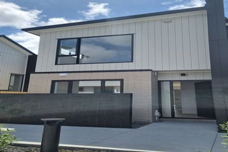 Photo of property in 5/25 Titoki Street, Te Atatu Peninsula, Auckland, 0610