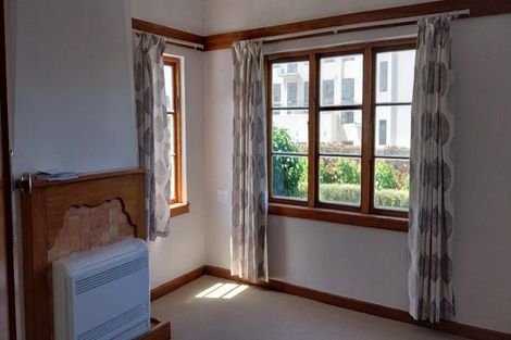 Photo of property in San Marino Apartments, 4/4 Oak Park Avenue, Te Aro, Wellington, 6011