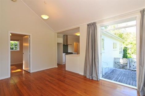 Photo of property in 7 Chatsworth Road, Silverstream, Upper Hutt, 5019
