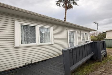 Photo of property in 9 Edwin Freeman Place, Ranui, Auckland, 0612