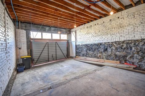 Photo of property in 6 Fernhill Street, Dunedin Central, Dunedin, 9016