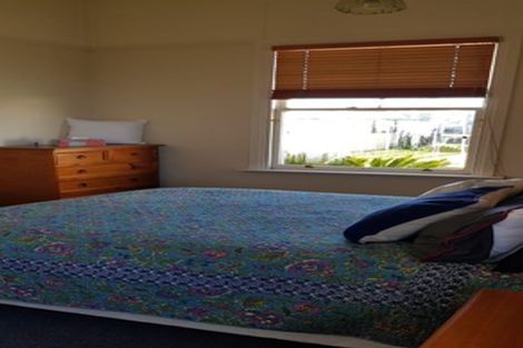 Photo of property in 11 Allardice Street, Dannevirke, 4930