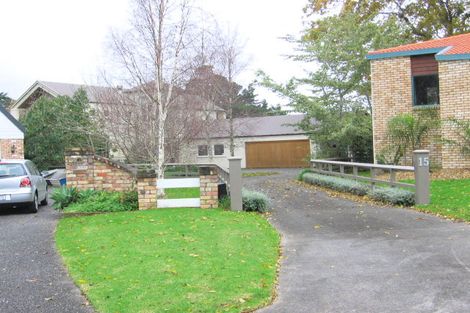 Photo of property in 15 Birchwood Grove, Greenhithe, Auckland, 0632