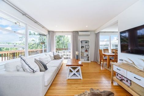 Photo of property in 4 Infidel Place, Torbay, Auckland, 0630