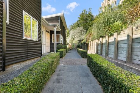 Photo of property in 42 Holcombrooke Lane, Welcome Bay, Tauranga, 3175