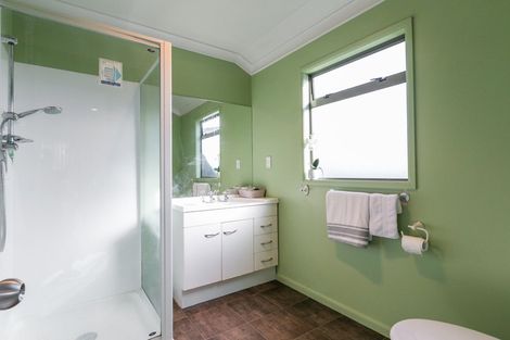 Photo of property in 5 Kentia Place, Havelock North, 4130