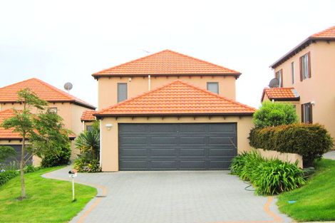 Photo of property in 27 Alverna View, Gulf Harbour, Whangaparaoa, 0930