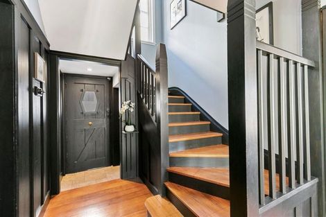 Photo of property in 43 Pirie Street, Mount Victoria, Wellington, 6011