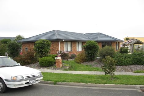 Photo of property in 11 Hoult Crescent, Monaco, Nelson, 7011