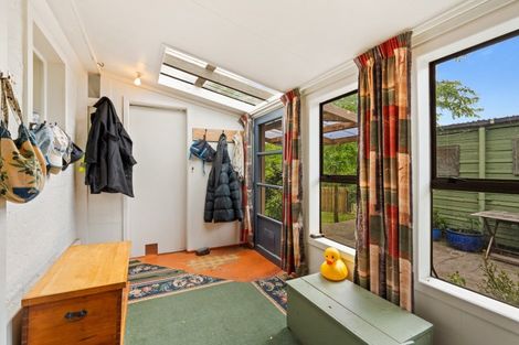 Photo of property in 21 Peel Street, Lawrence, 9532